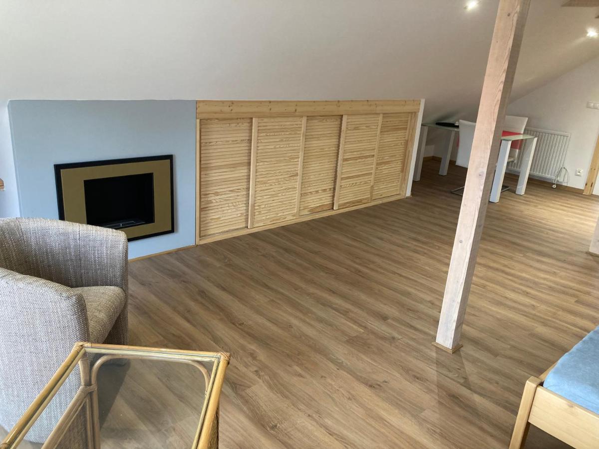 Dum U Lipky Apartment Světlá nad Sázavou Exterior foto